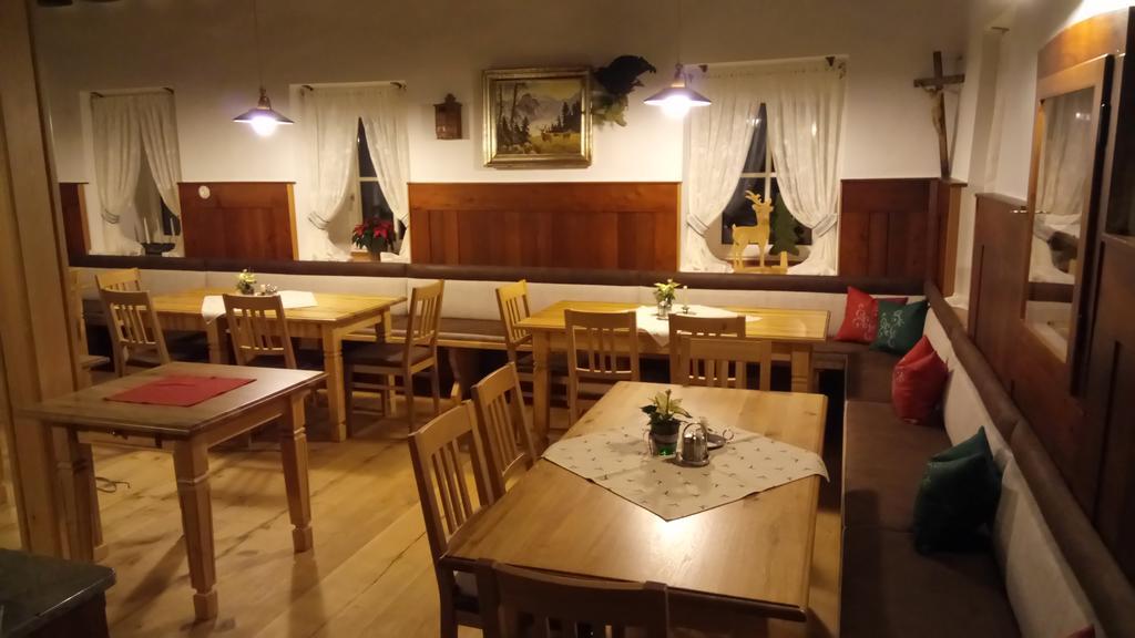 Gasthof Zauchenwirt Bad Mitterndorf Eksteriør billede